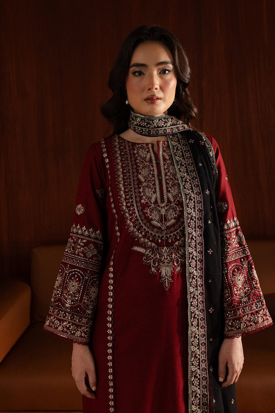 3pc Royal Pret Embroidered Lawn Dress