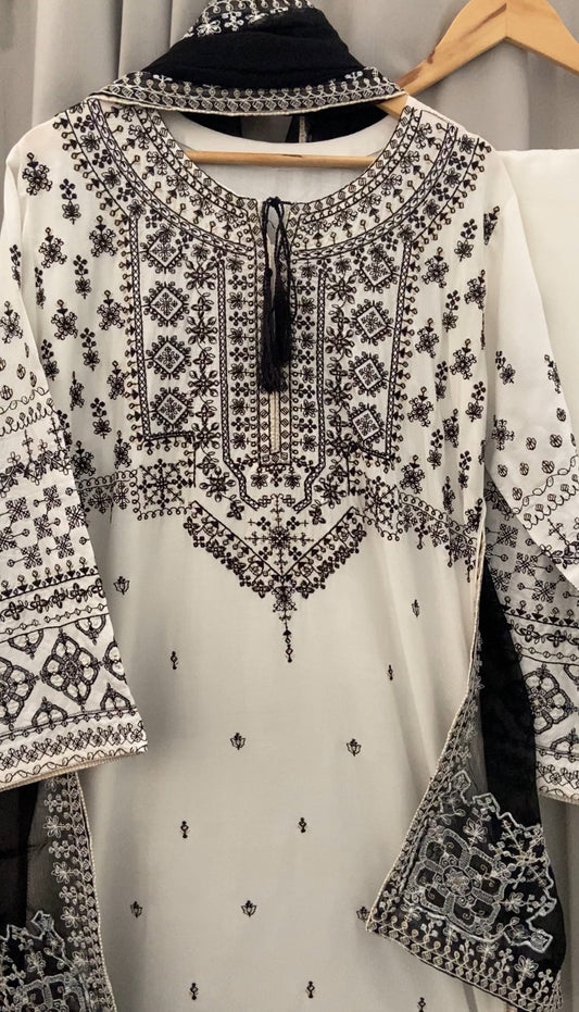 # 3 pc ARFA Embroidered Co Ords with Chiffon dupatta