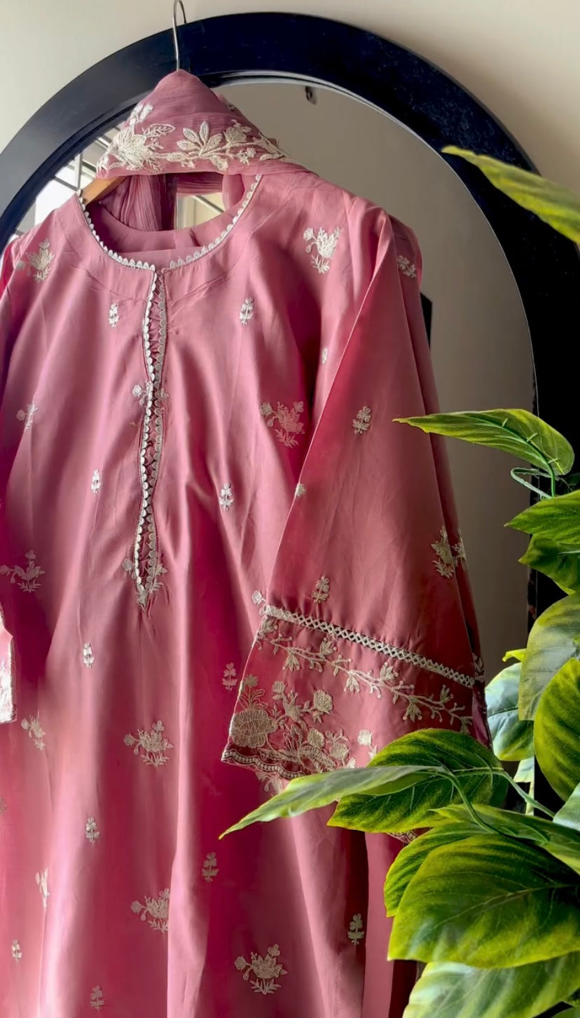 NAZNEEN Embroidered 3pc