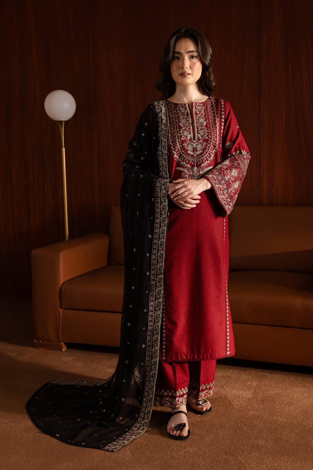3pc Royal Pret Embroidered Lawn Dress