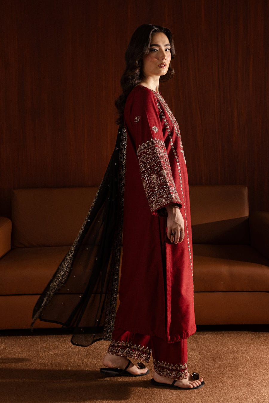 3pc Royal Pret Embroidered Lawn Dress