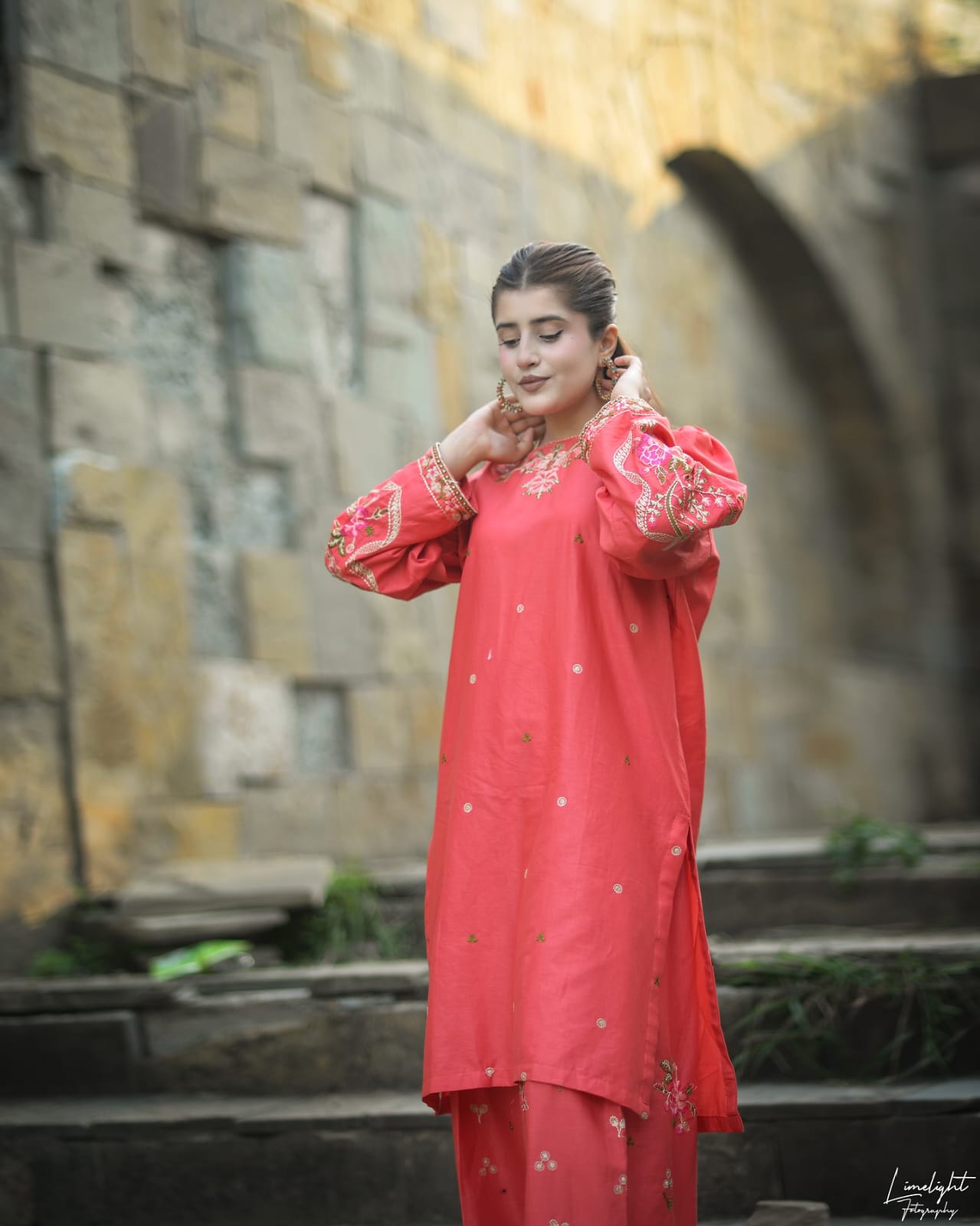 Mehak Embroidery 2pc (Farshi)