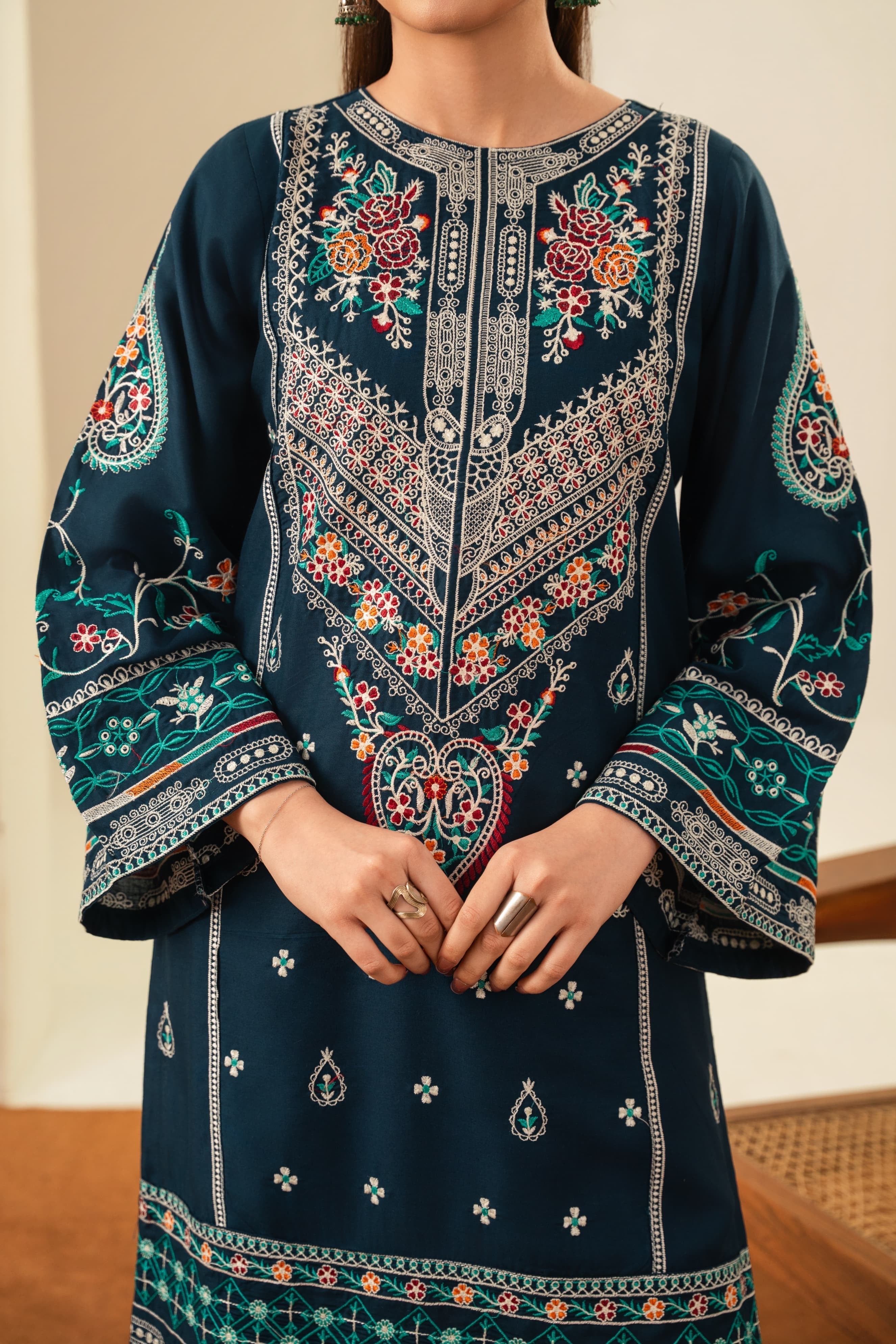 SAJJAL Embroidered 3 pc