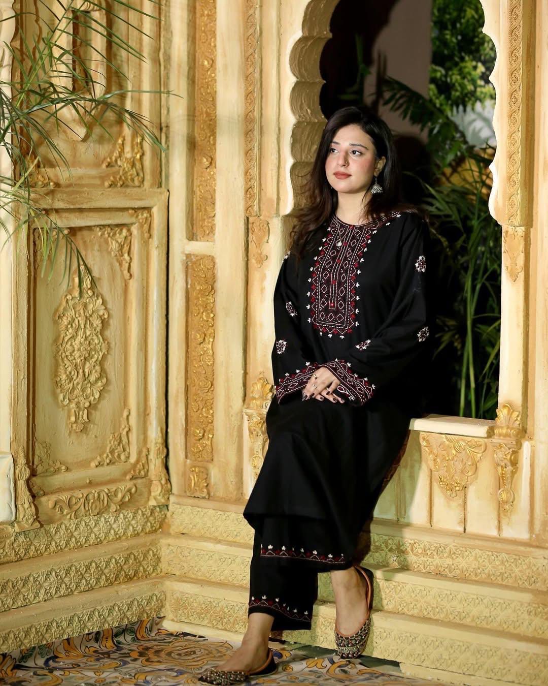 SINDHI EMB Embroidered Co Ords set