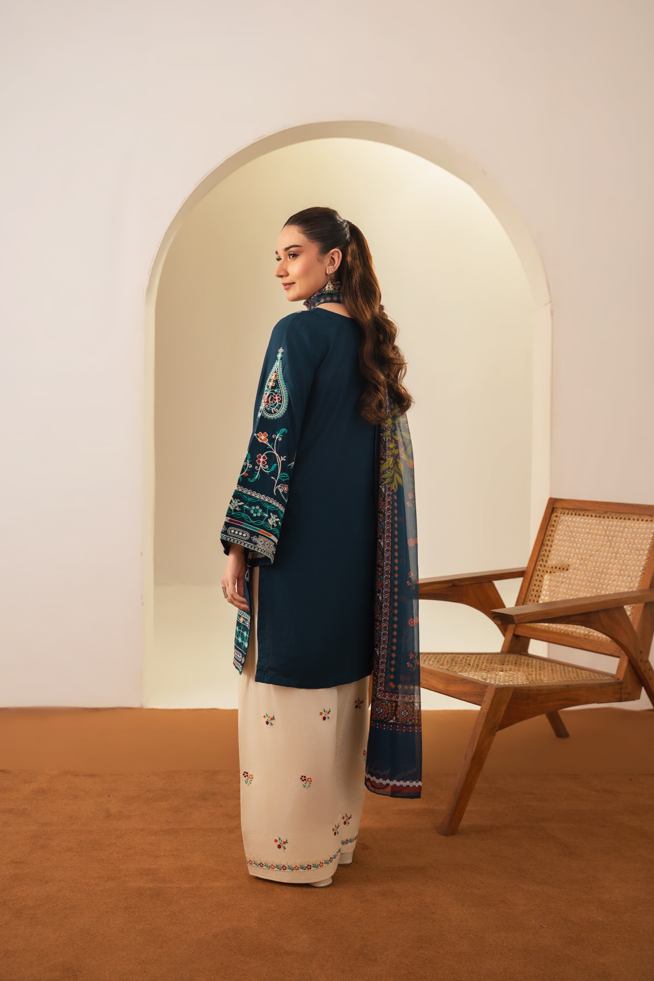 SAJJAL Embroidered 3 pc
