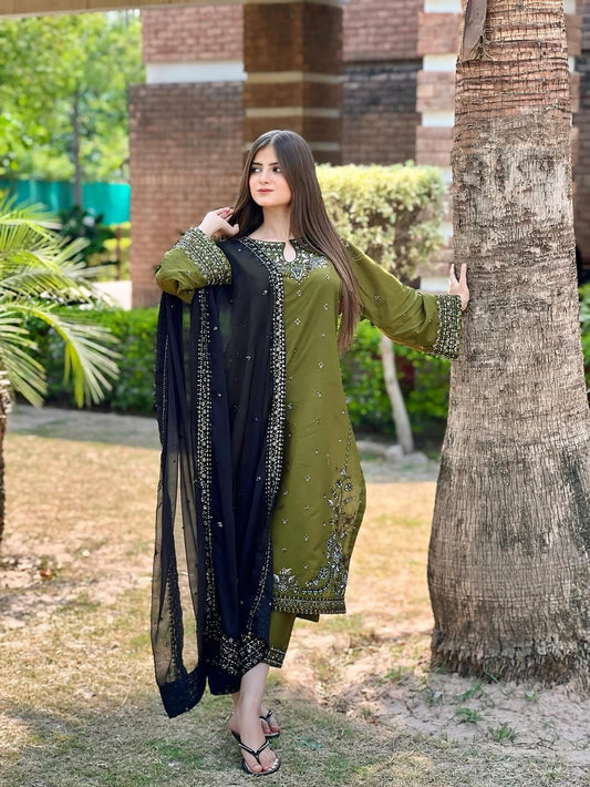 3 pc EZZAH Embroidered Co Ords with chiffon dupatta