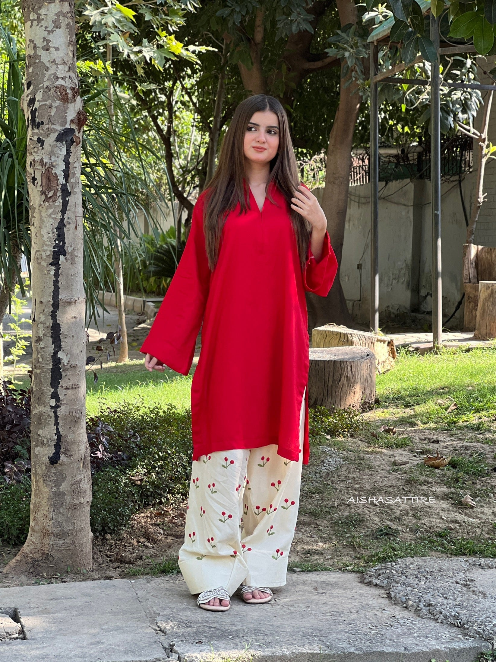 LAL PARI 2 PC Solid Shirt with Embroidered Farshi shalwar
