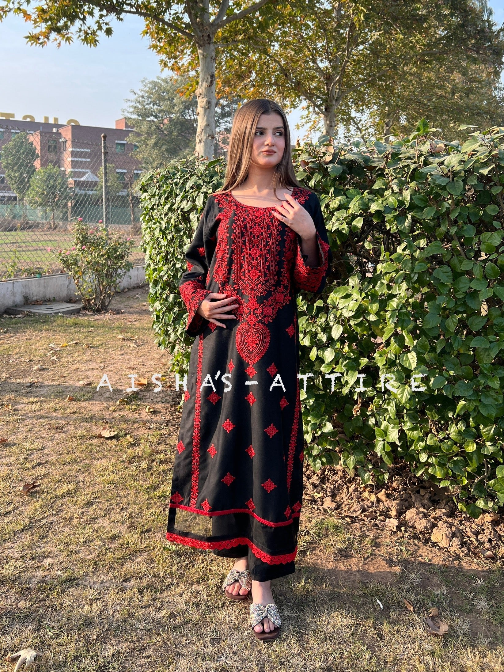 GLAZE Embroidered 2 pc