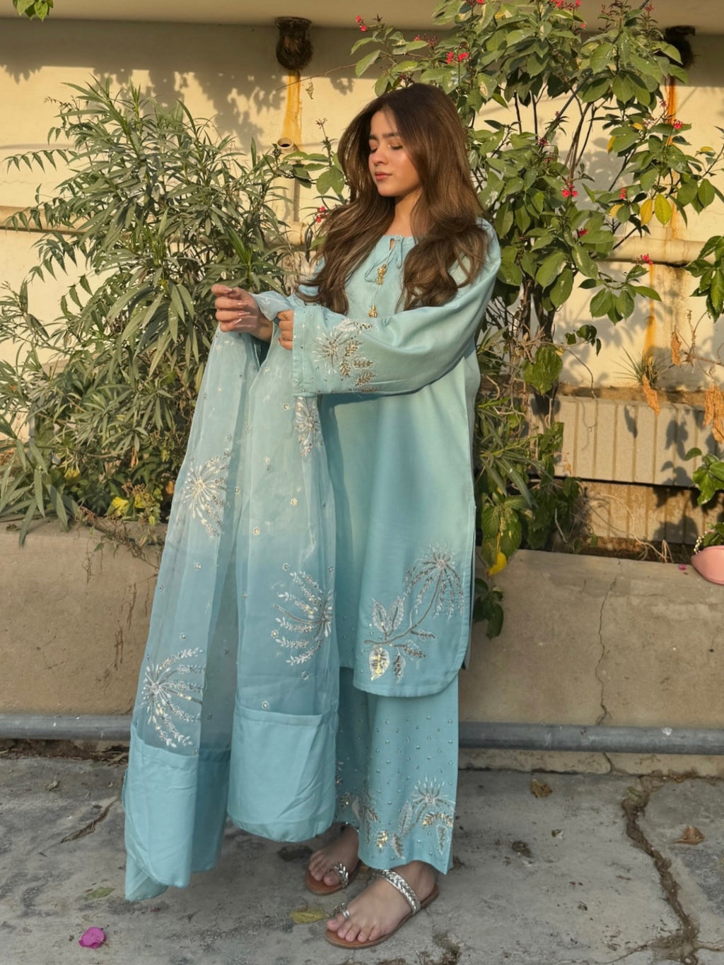 ZARNAAB embroidered 3pc
