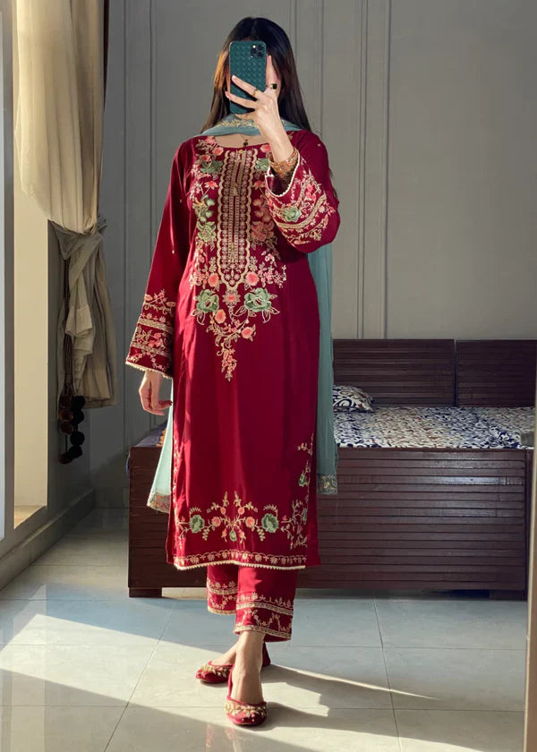 AROHA Embroidered 3 pc